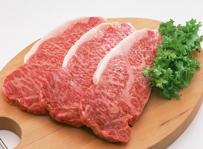 新鲜牛排